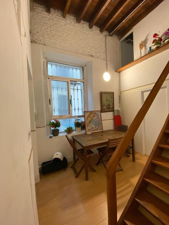 Airbhouse Private & * Sevilla