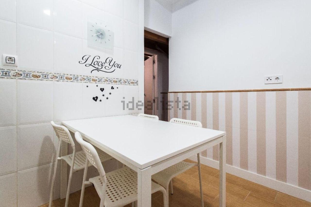 Habitación en casa particular Airbhouse Private & Sevilla