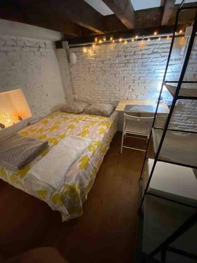 Airbhouse Private & Habitación en casa particular *