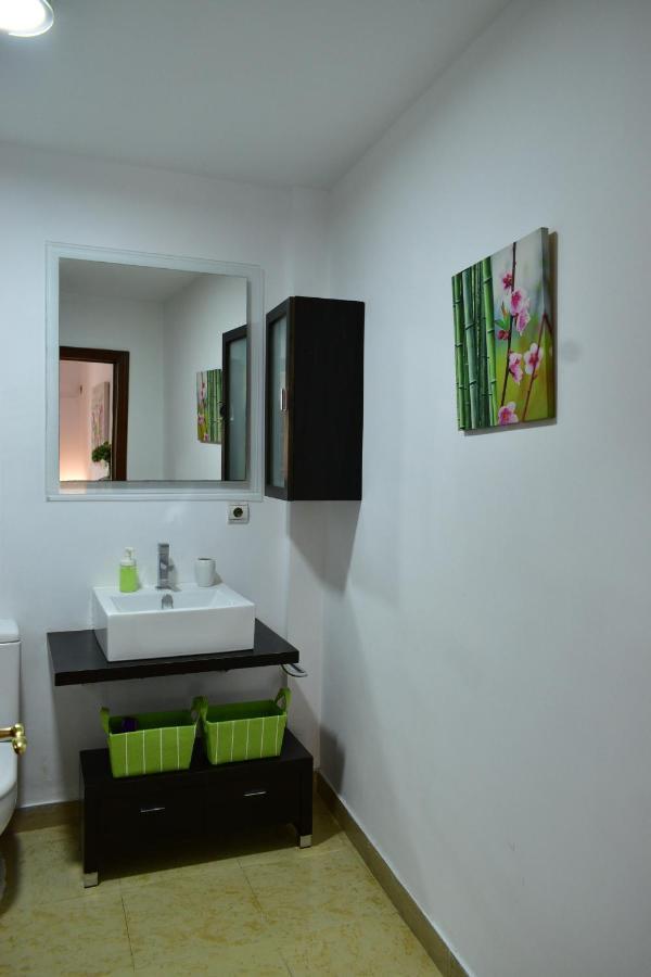 Duenas Apartment *