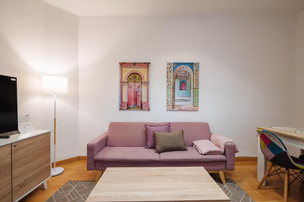 Exclusivo Junto A La Catedral De Apartamento *
