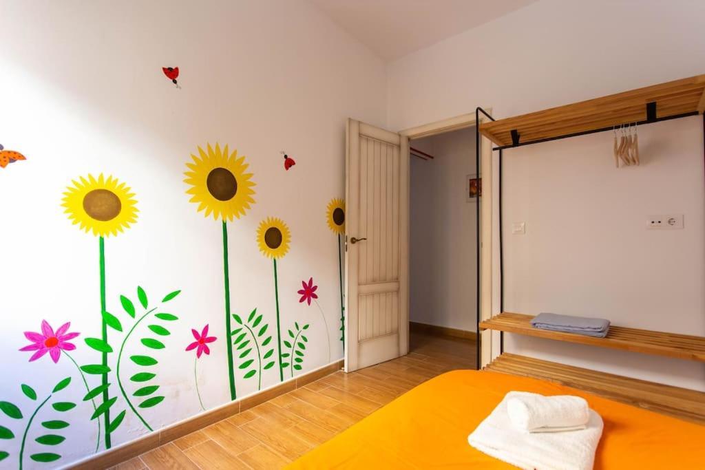 Large Tracatra Apartamento Sevilla