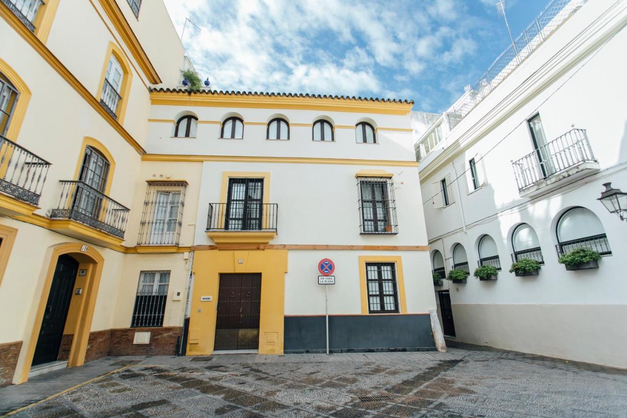 Comfortable Duplex- 1bd 2bth- Dean Miranda *