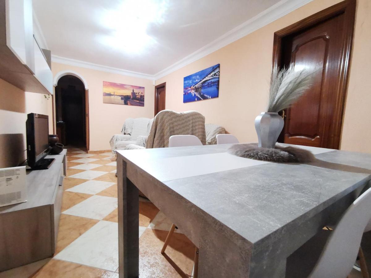 Sleepin Triana Apartment