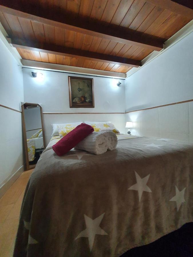 Airbhouse Private &