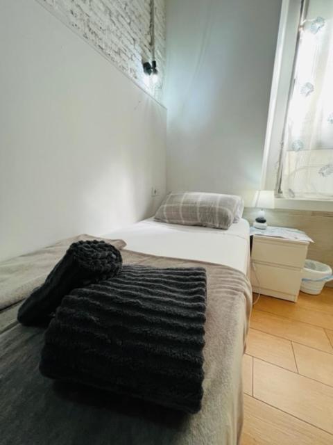 Airbhouse Private & * Sevilla