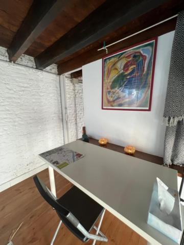 Airbhouse Private & Sevilla