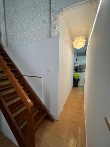 Airbhouse Private & * Sevilla