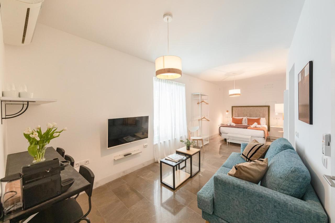 Isg Zaragoza-free Parking * Sevilla