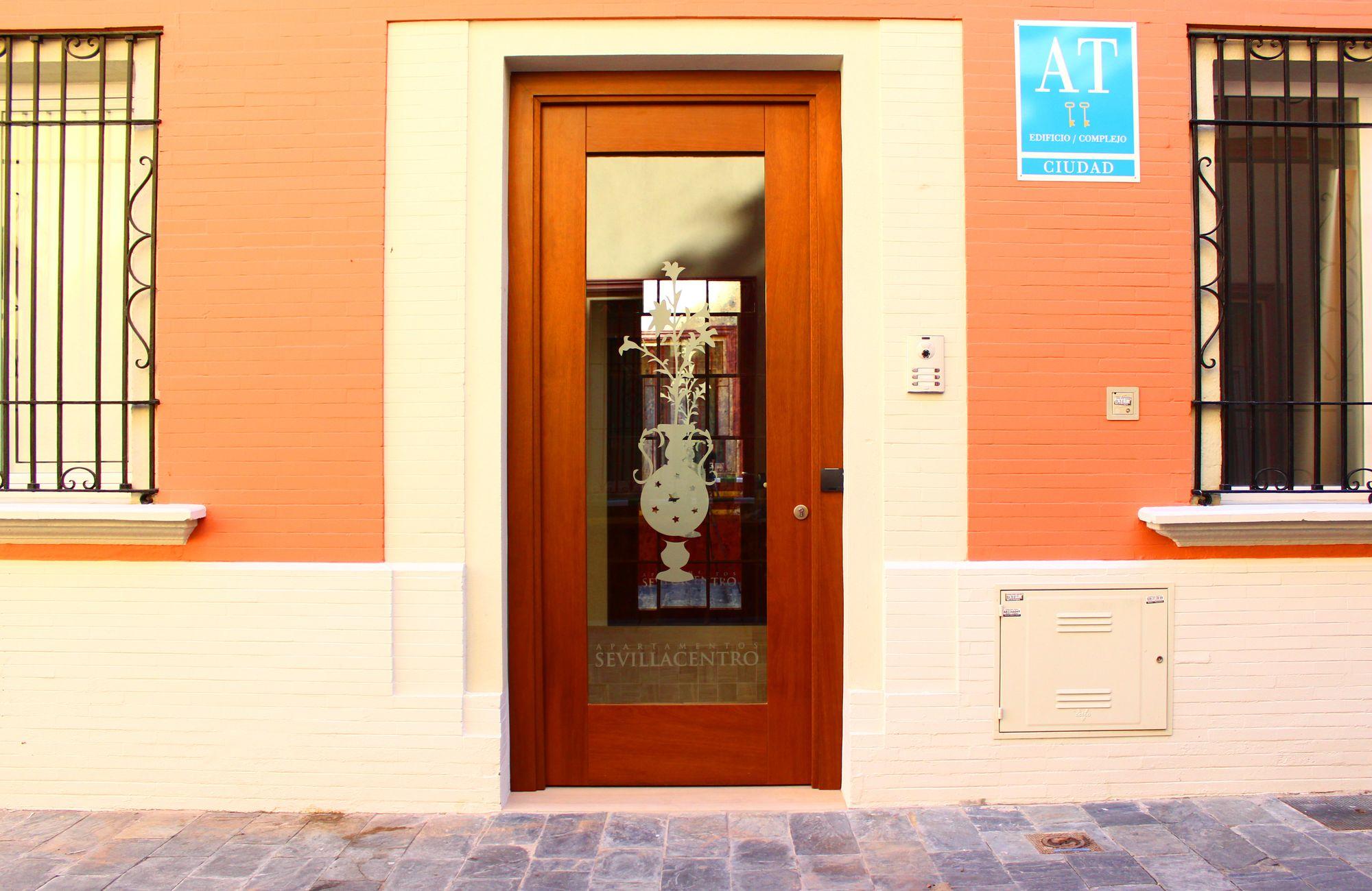 Apartment Maestranza - Santas Patronas By Magno Seville