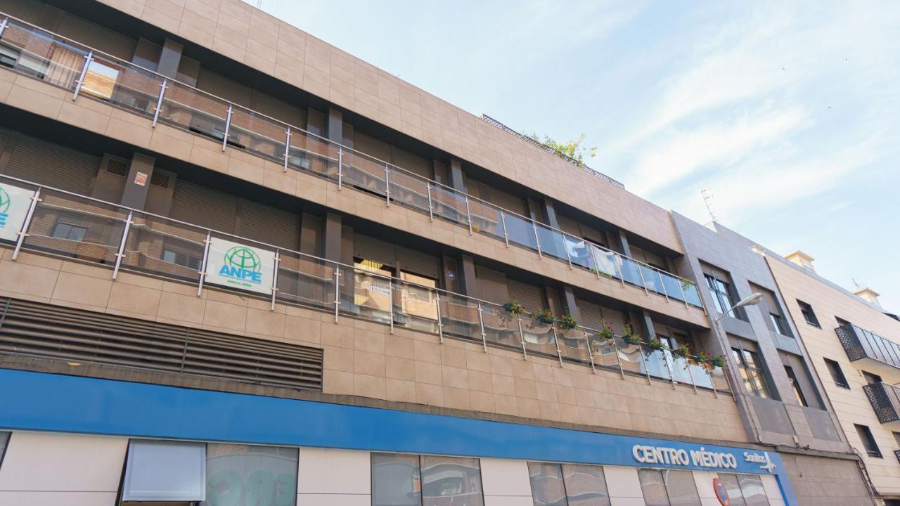 Rentalsevilla Coqueto Apartamento Con Terraza Privada * Seville