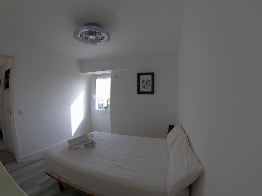 Roch - Stylish Near Metro * Seville