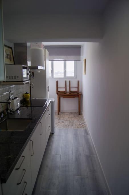 Roch - Stylish Near Metro * Seville