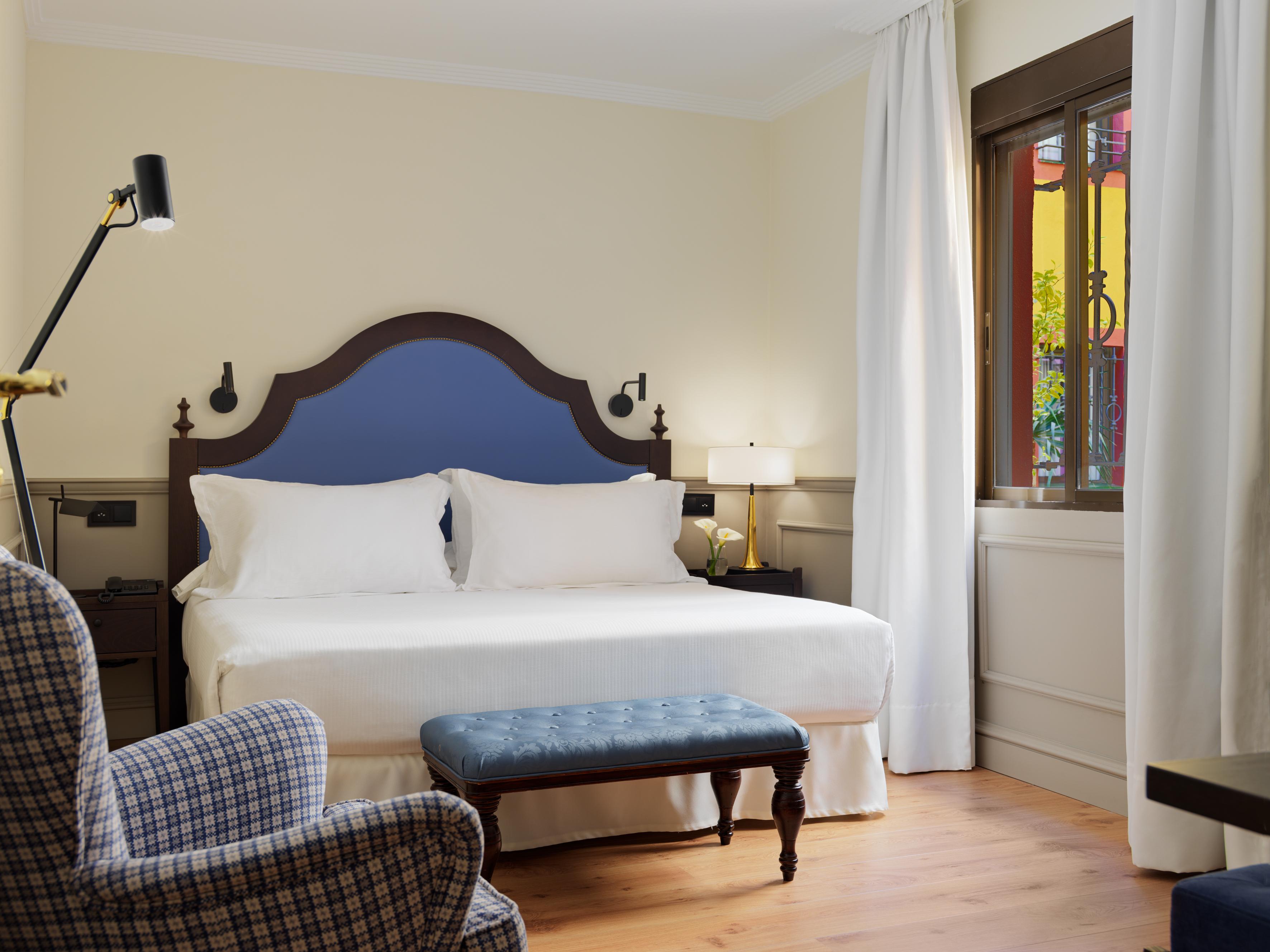 Hotel H10 Corregidor Boutique 3*