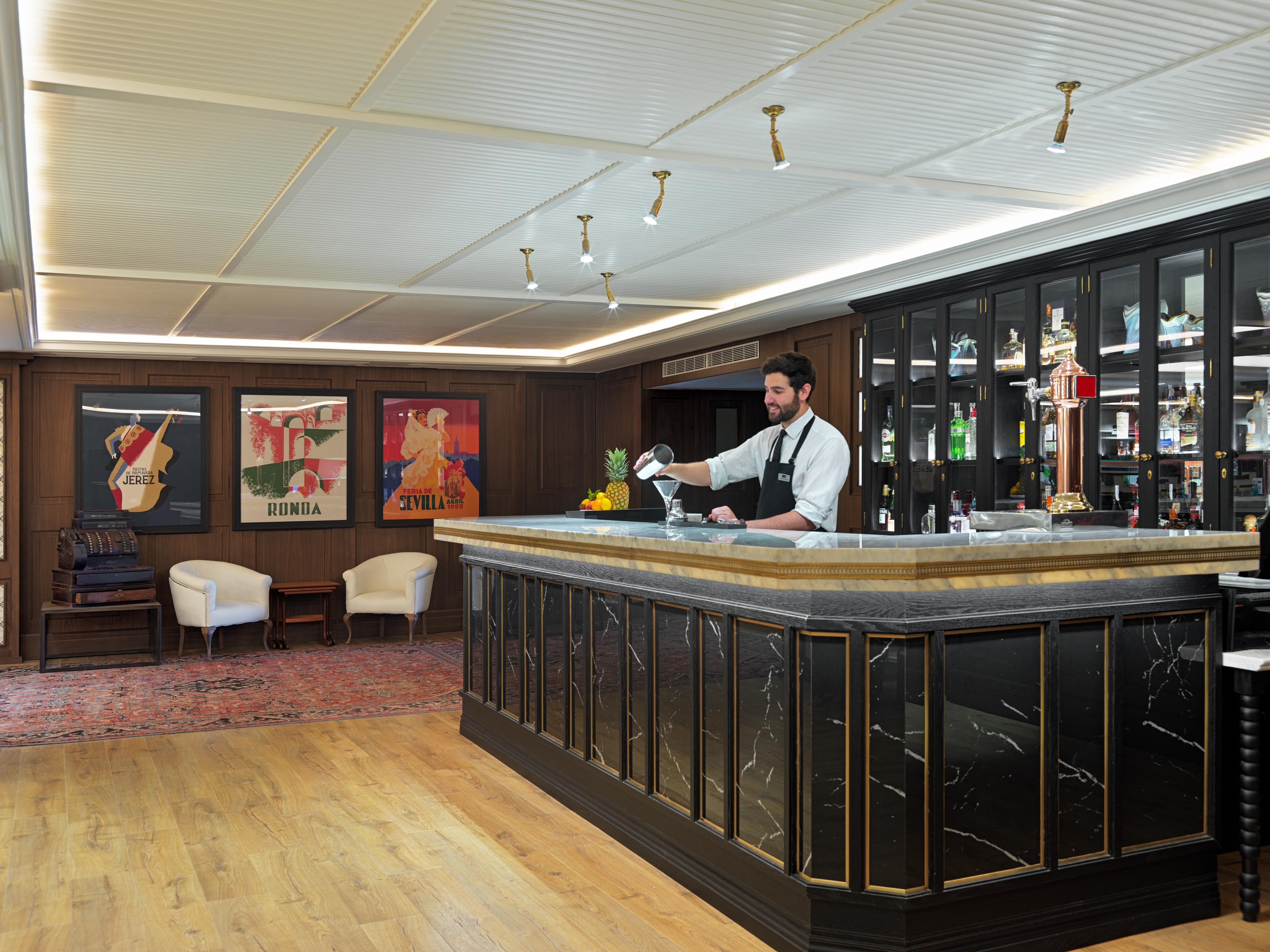 H10 Corregidor Boutique Hotel 3*