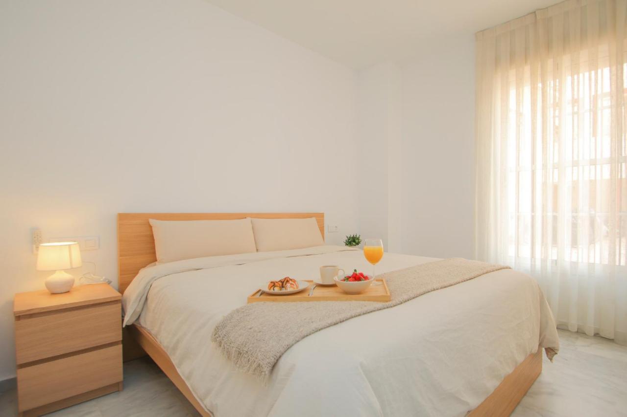 Modern - Luxe Queen Bed - Walk To Isla Magica Apartamento Sevilla