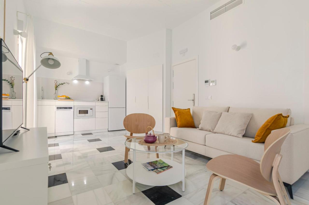 Aurora Terrace Apartment Seville