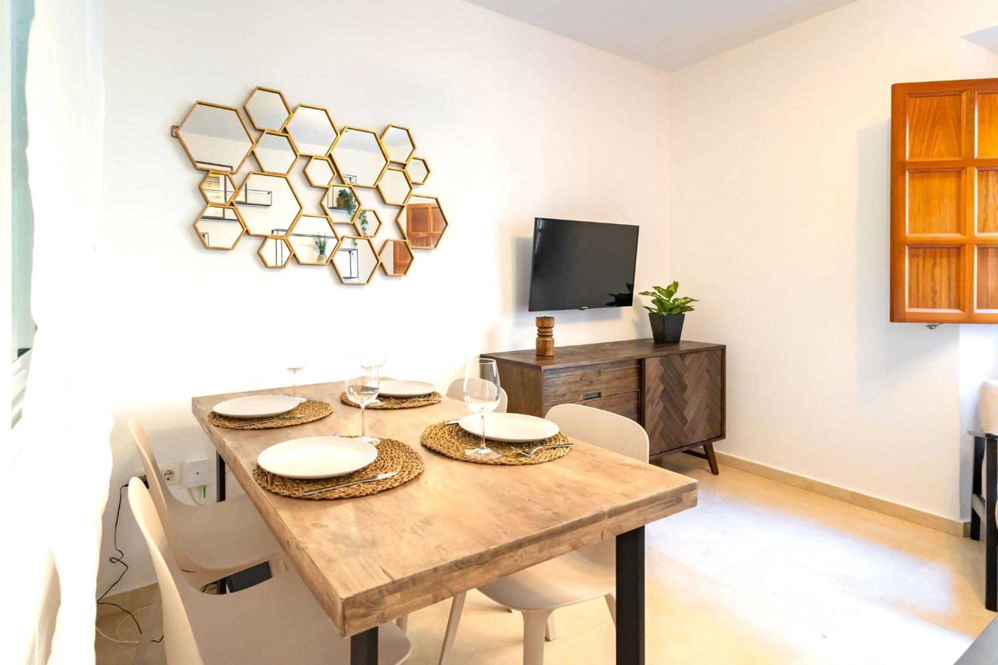 Apartamento Charming 2 Bedroom At San Marcos Plaza By Ocityzen Sevilla