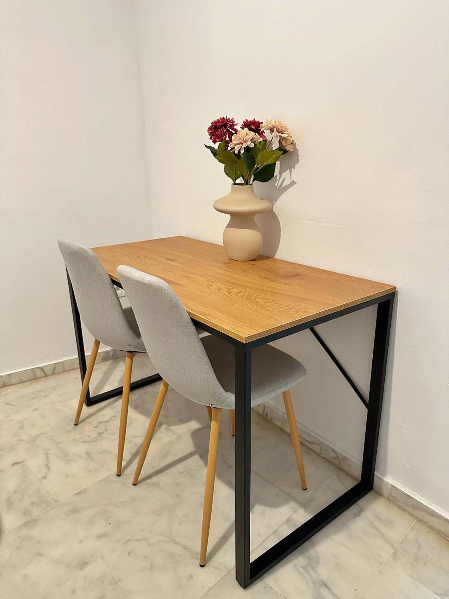 Apartamento Modern - Luxe Queen Bed - Walk To Isla Magica Sevilla