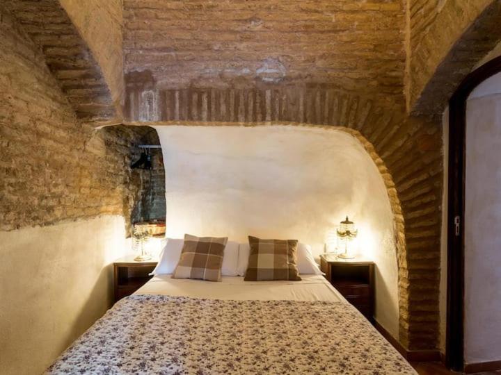Historic House In The Center Sevilla