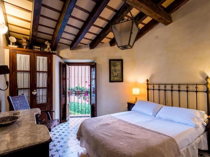 Historic House In The Center Сasa de vacaciones *