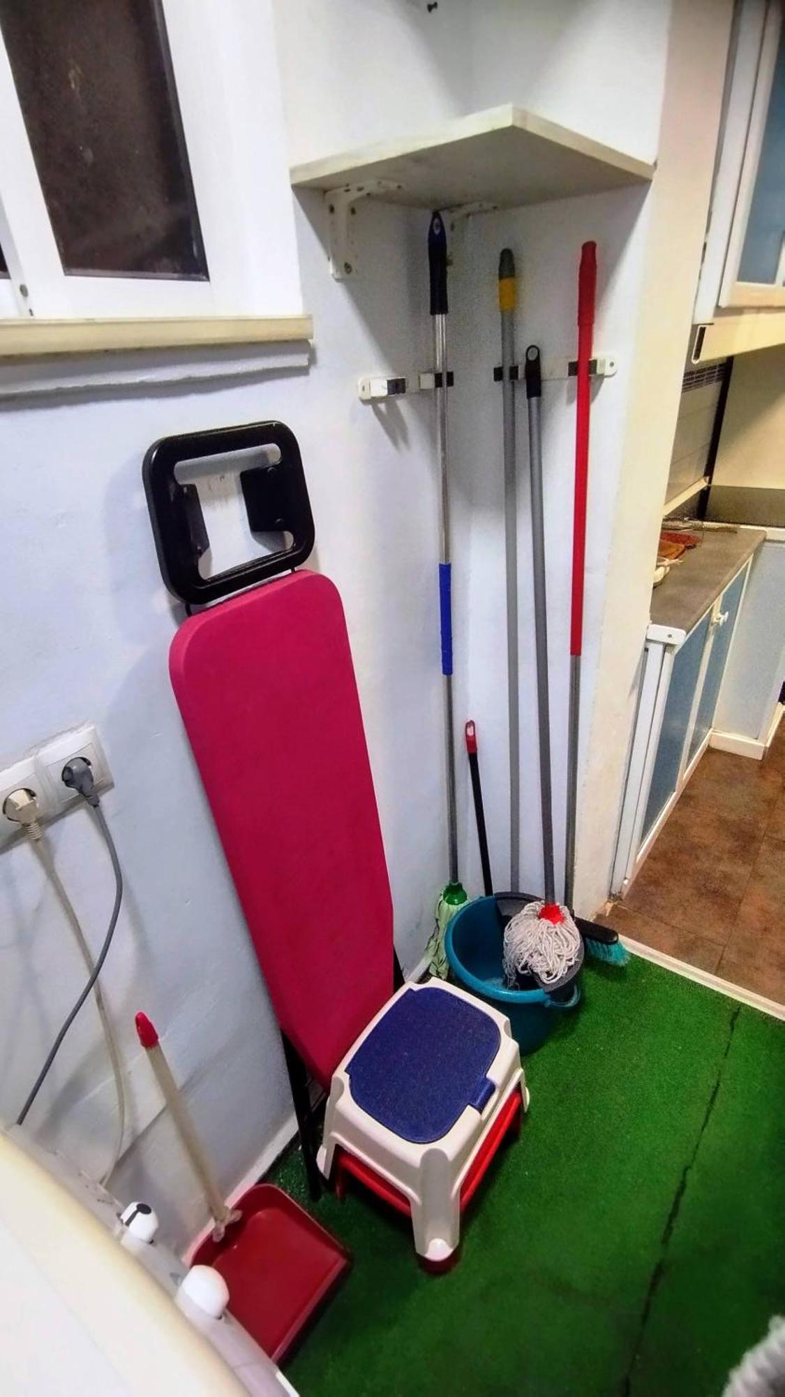 Privadas Con Cama Doble En Homestay