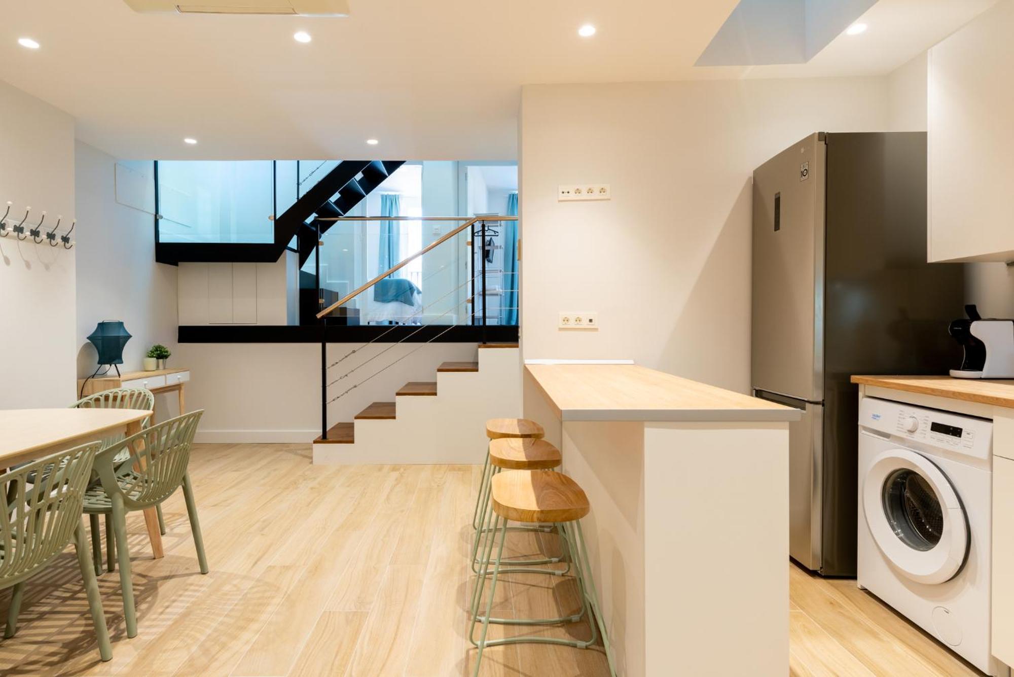 Apartamentos, Center *