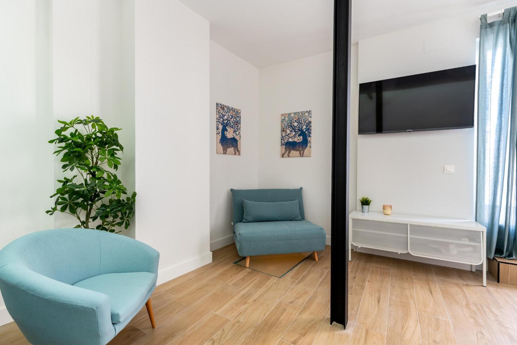 Apartamentos, Center