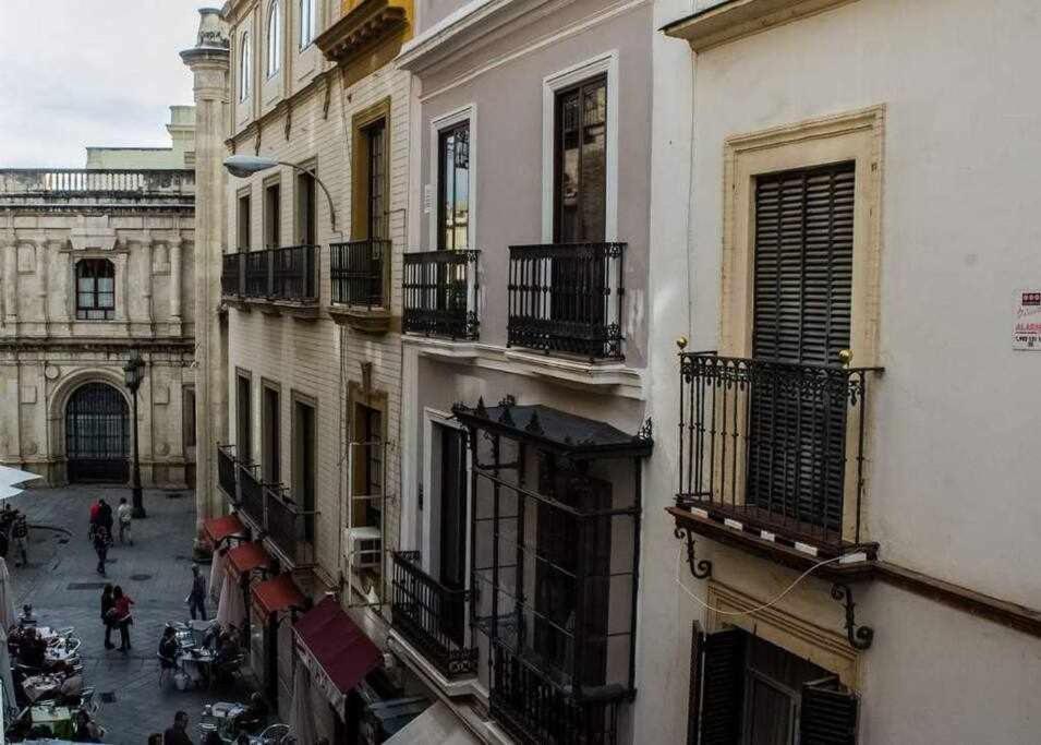 Casa Con Piscina Junto Catedral De Seville