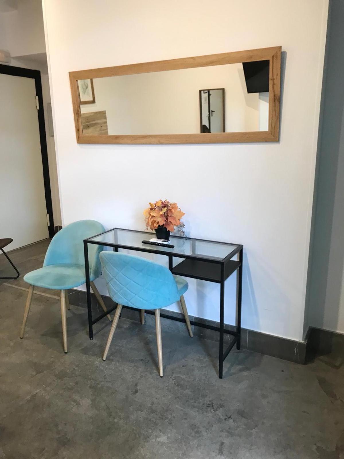 Aparthotel Urban House Siurot 33