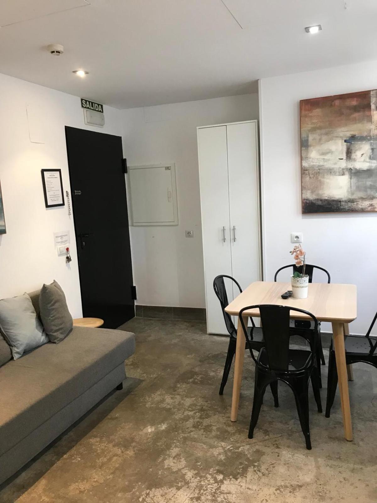 Urban House Siurot 33 Aparthotel 2*