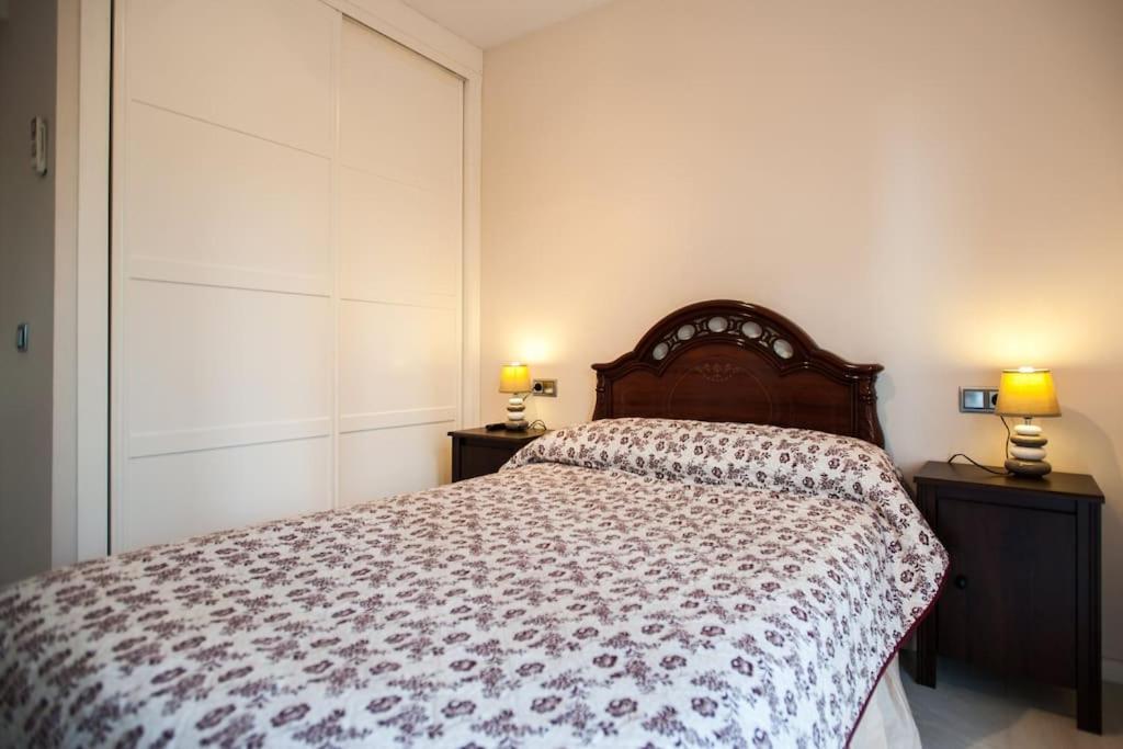 Apartamento Amplio Piso En Nervion, Excelente Zona De La Ciudad. Sevilla
