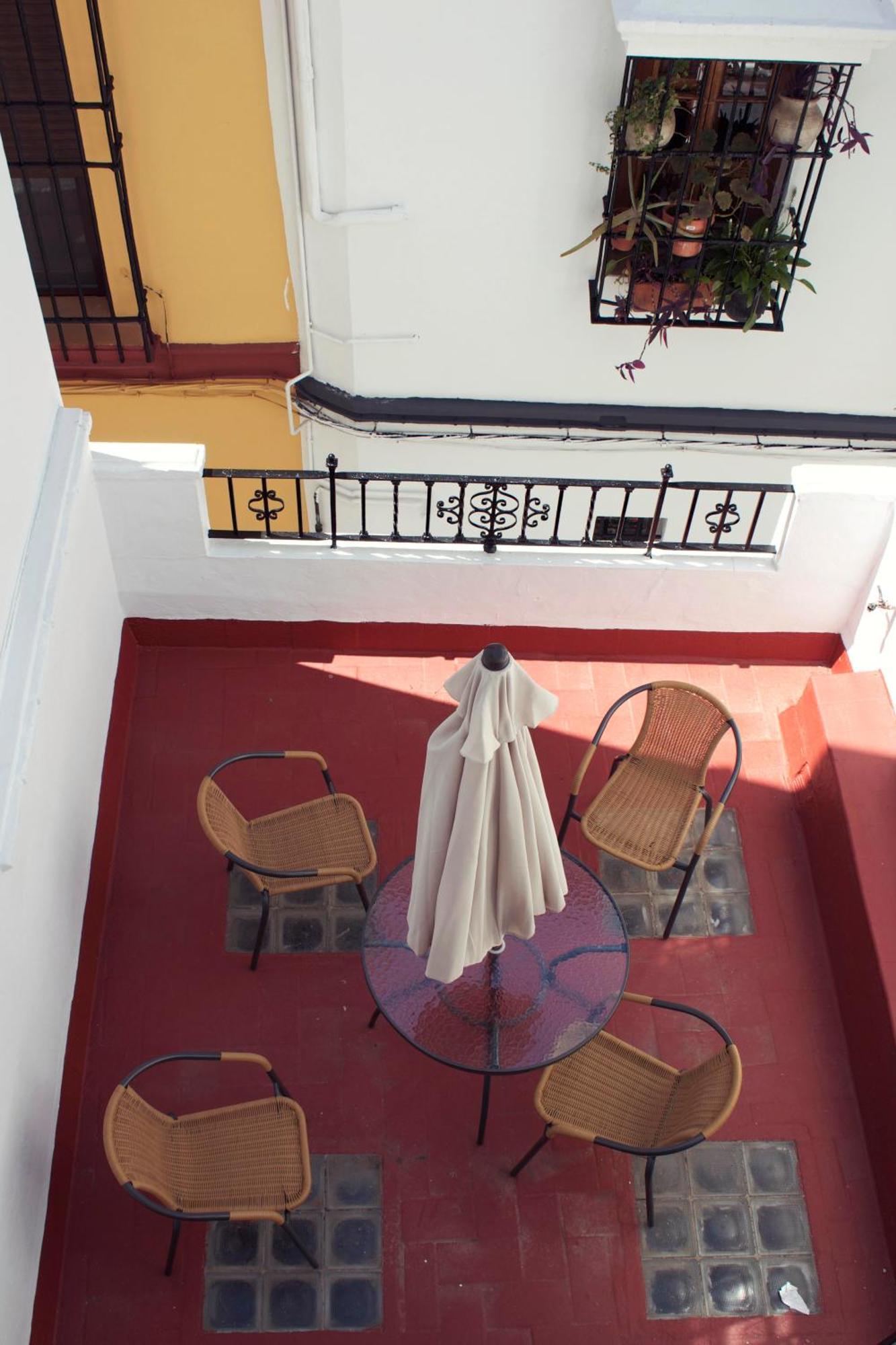 Guest house La Montorena 2*