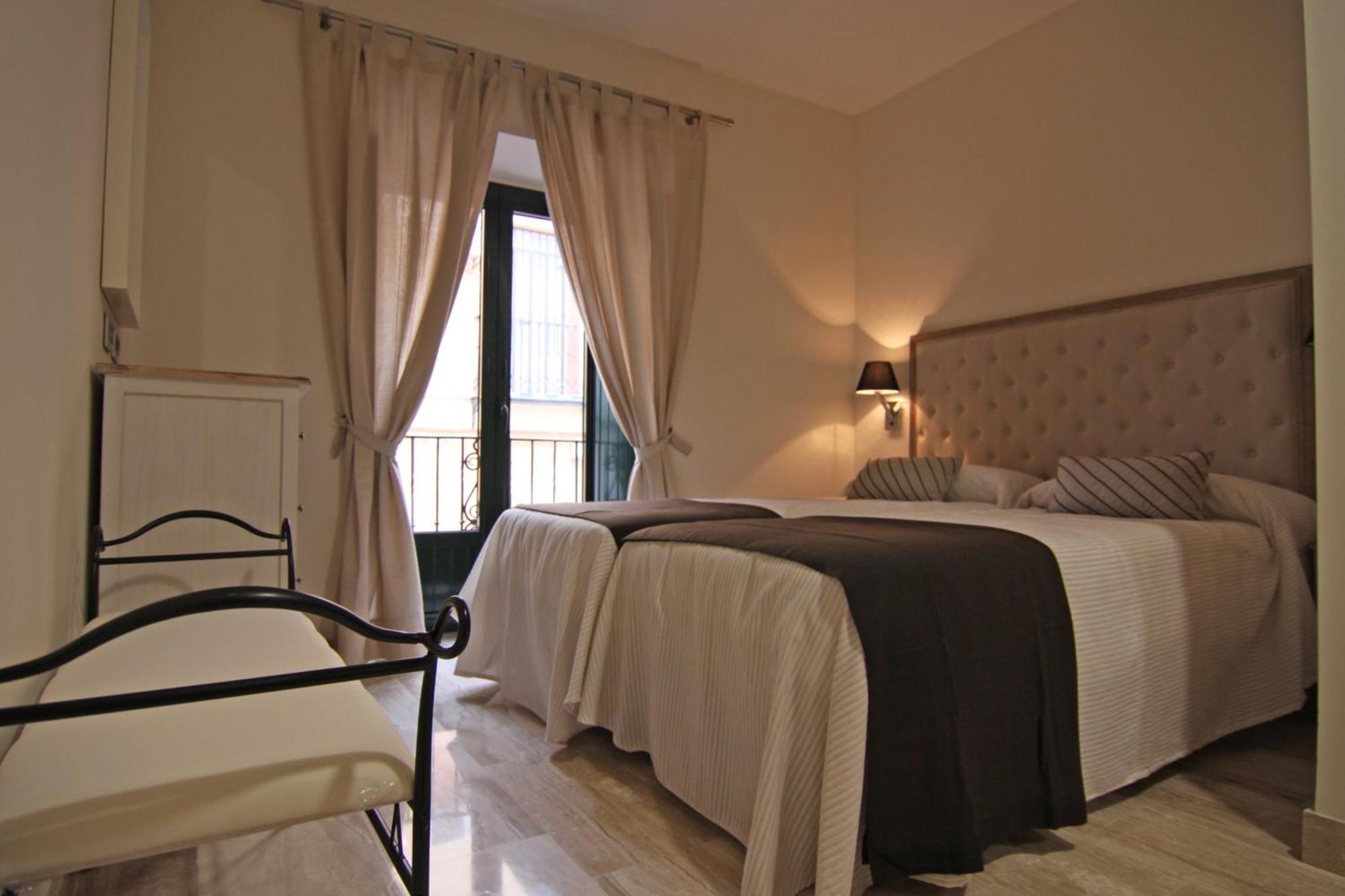 Living Centro Maestranza Sevilla