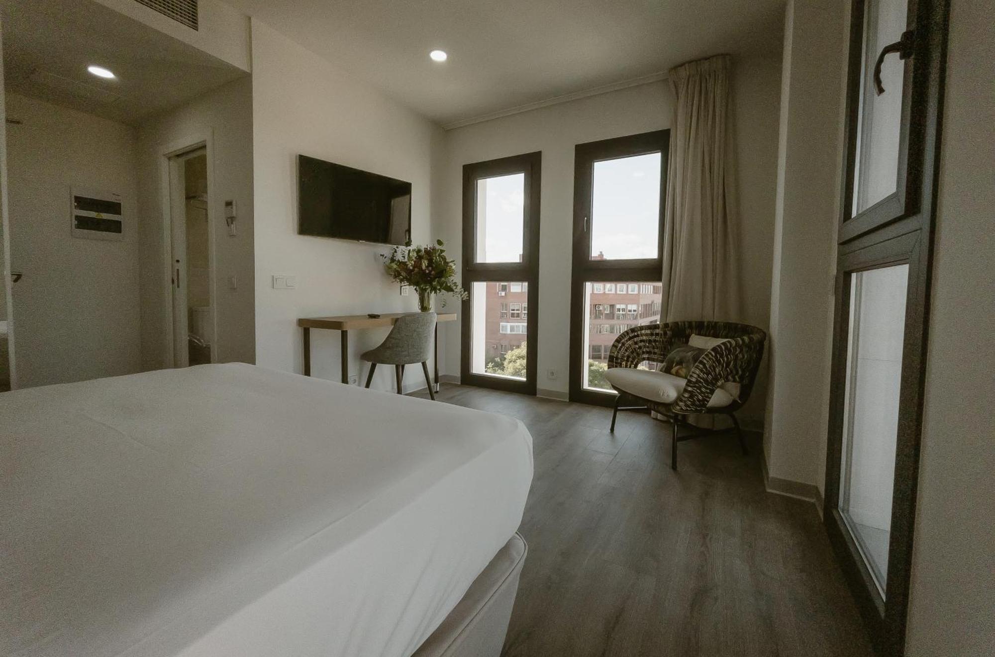 Hotel Petit Palace Vargas 2*