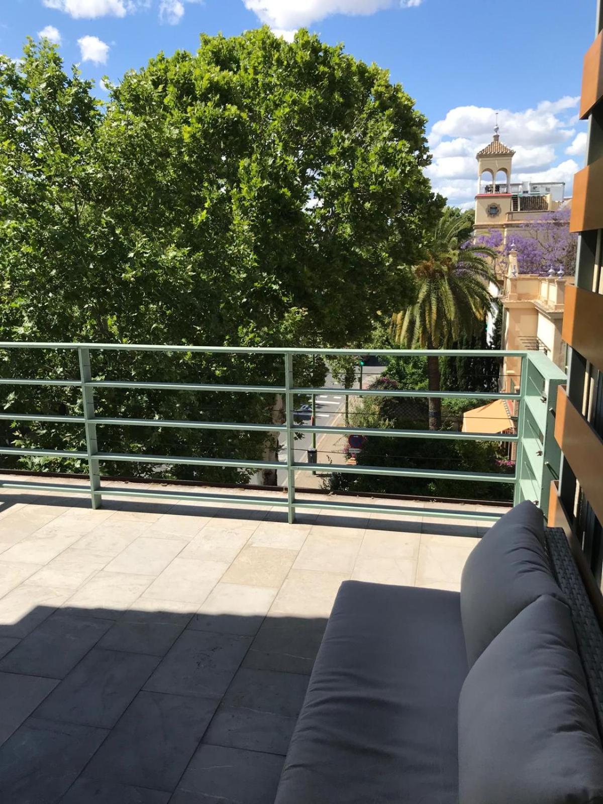 Aparthotel Urban House Siurot 33
