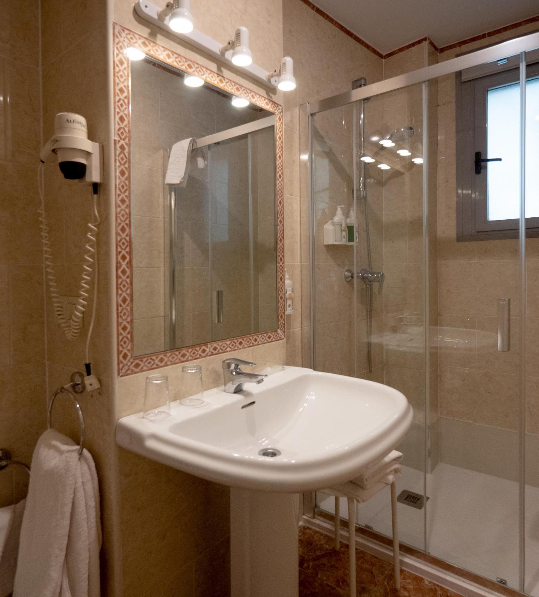 Colectia Hotel Santa Lucia 3* Seville