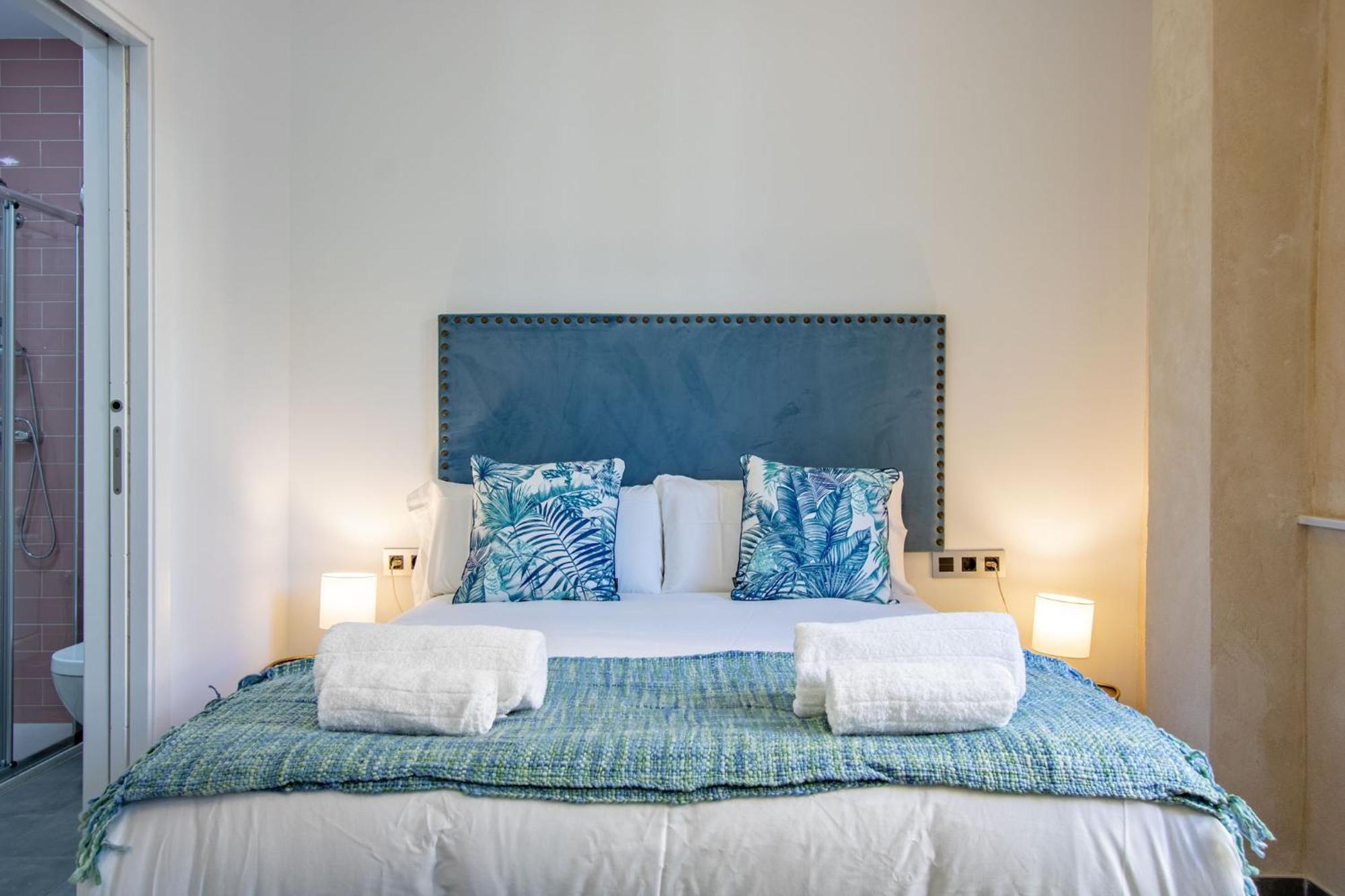 Nine O Clock San Agustin Apartment *