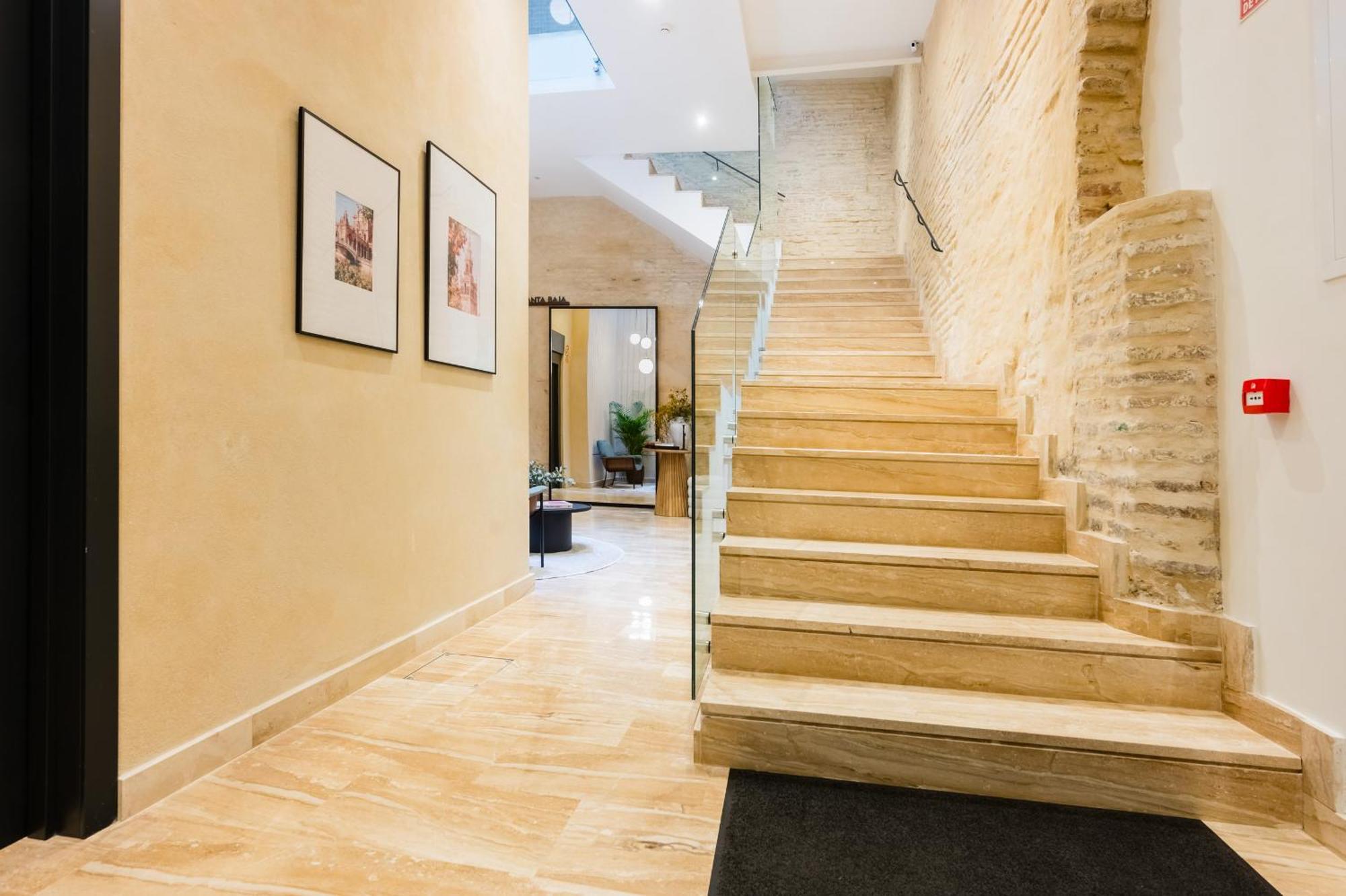 Luxurious Duplex 1bd 1bth Over Casa Pilatos Apartamento