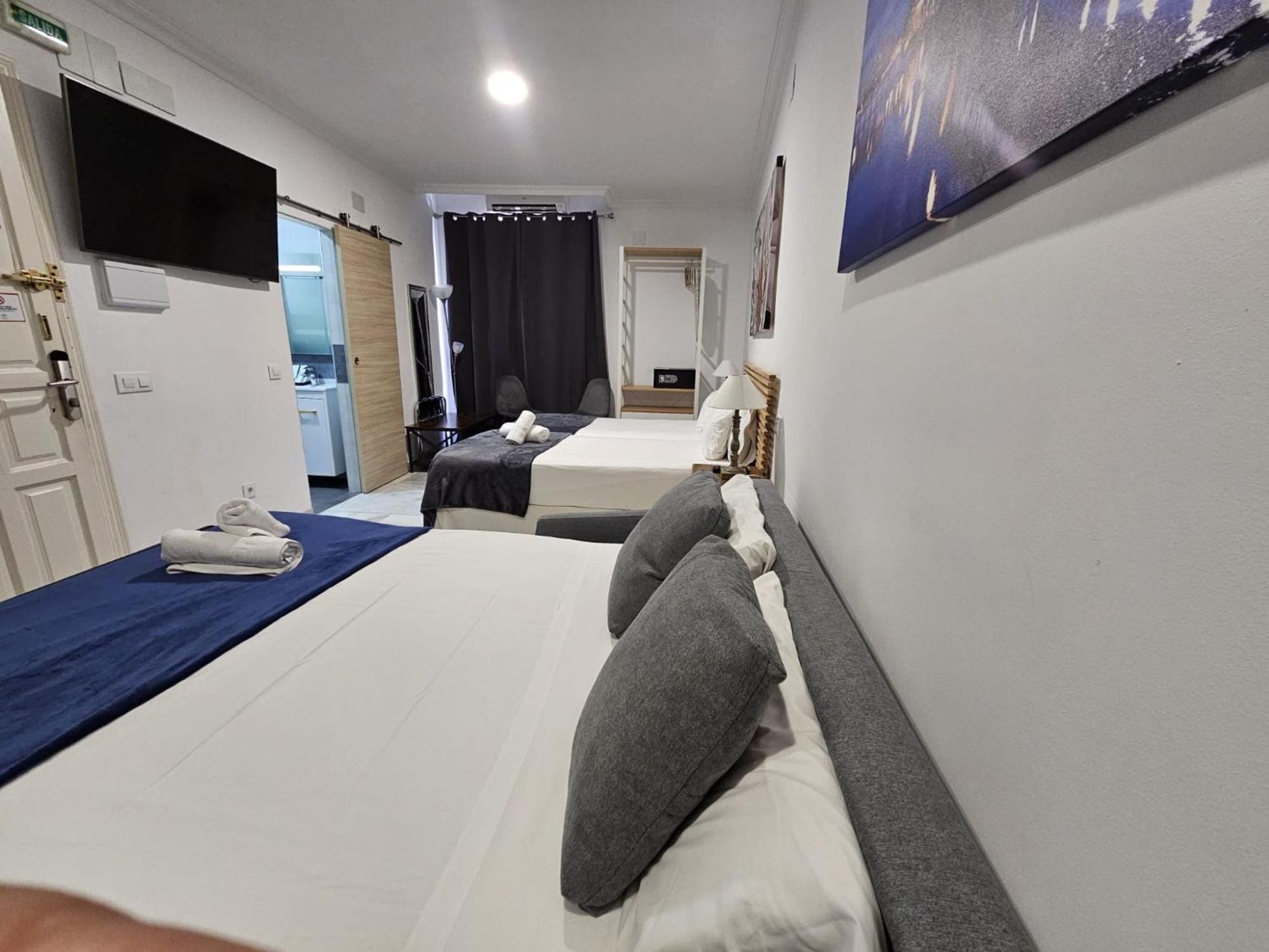 Angeles Apartment