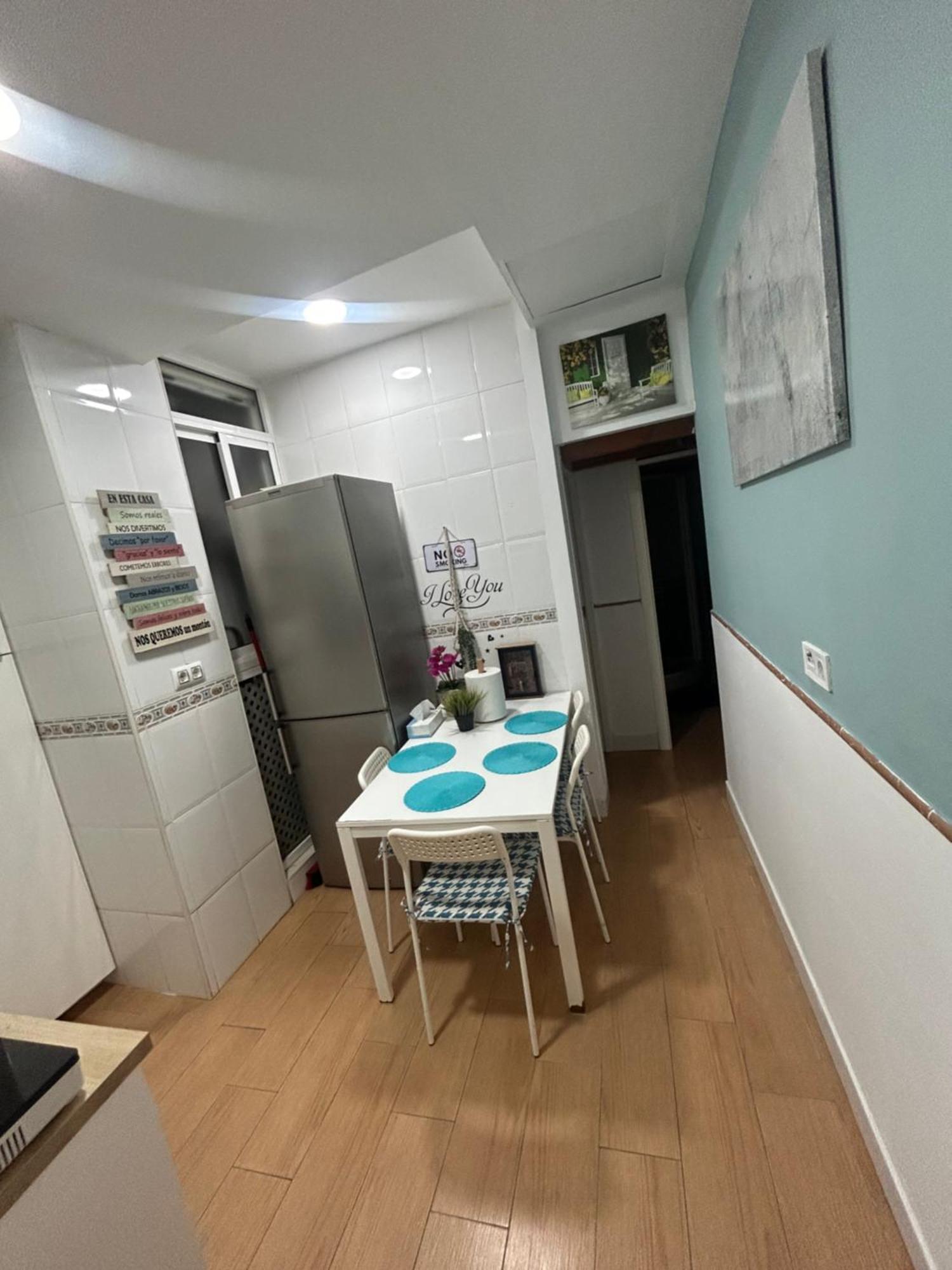 Airbhouse Private & Habitación en casa particular Sevilla