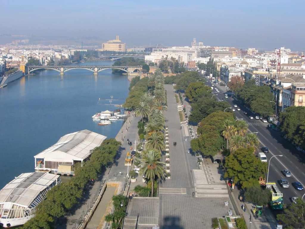 Rentalsevilla Bellavista - La Palmera Apartamento *