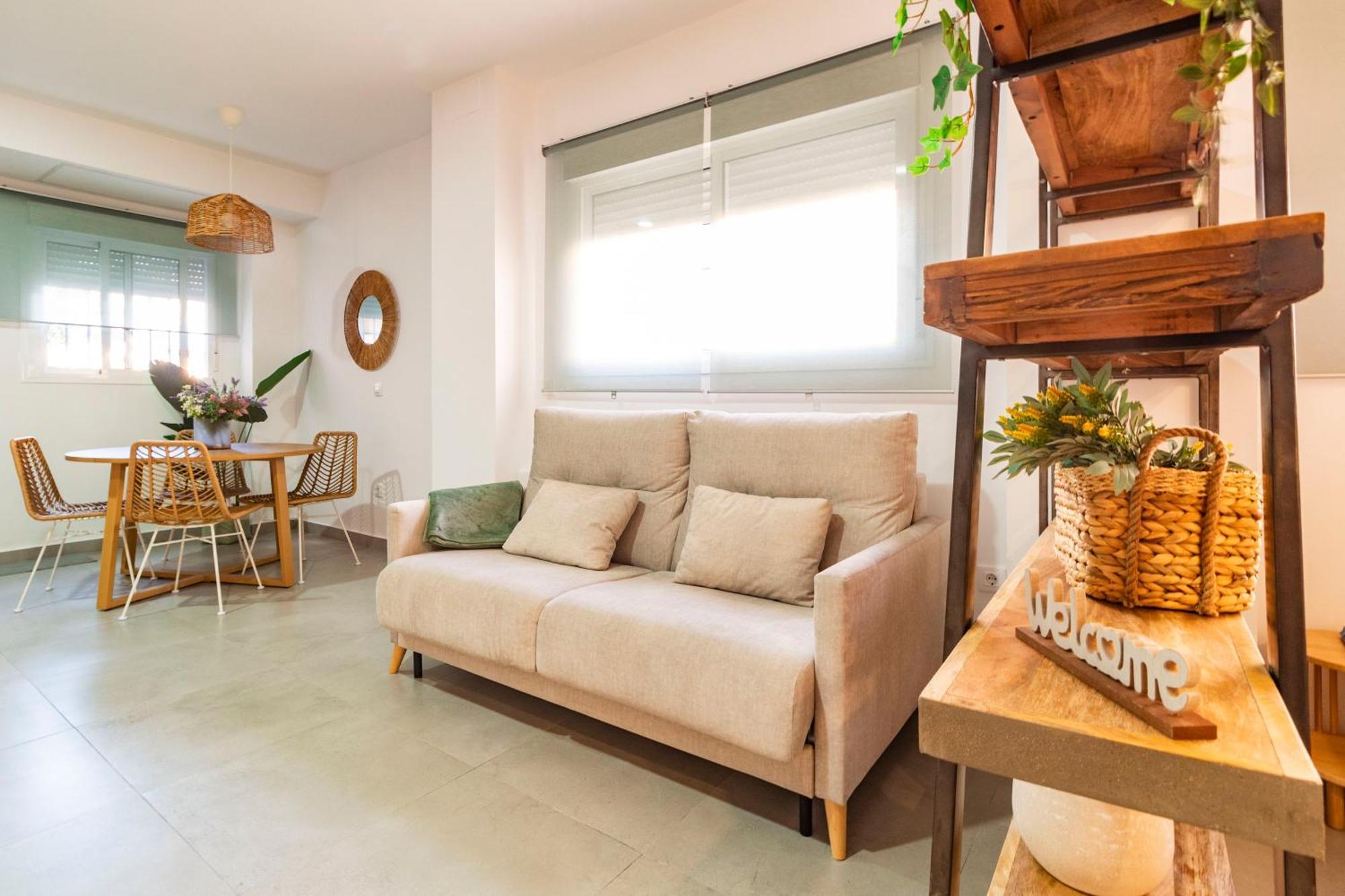 Nuevo Acogedor Estudio Junto Sta Justa Y Aeropuerto Seville
