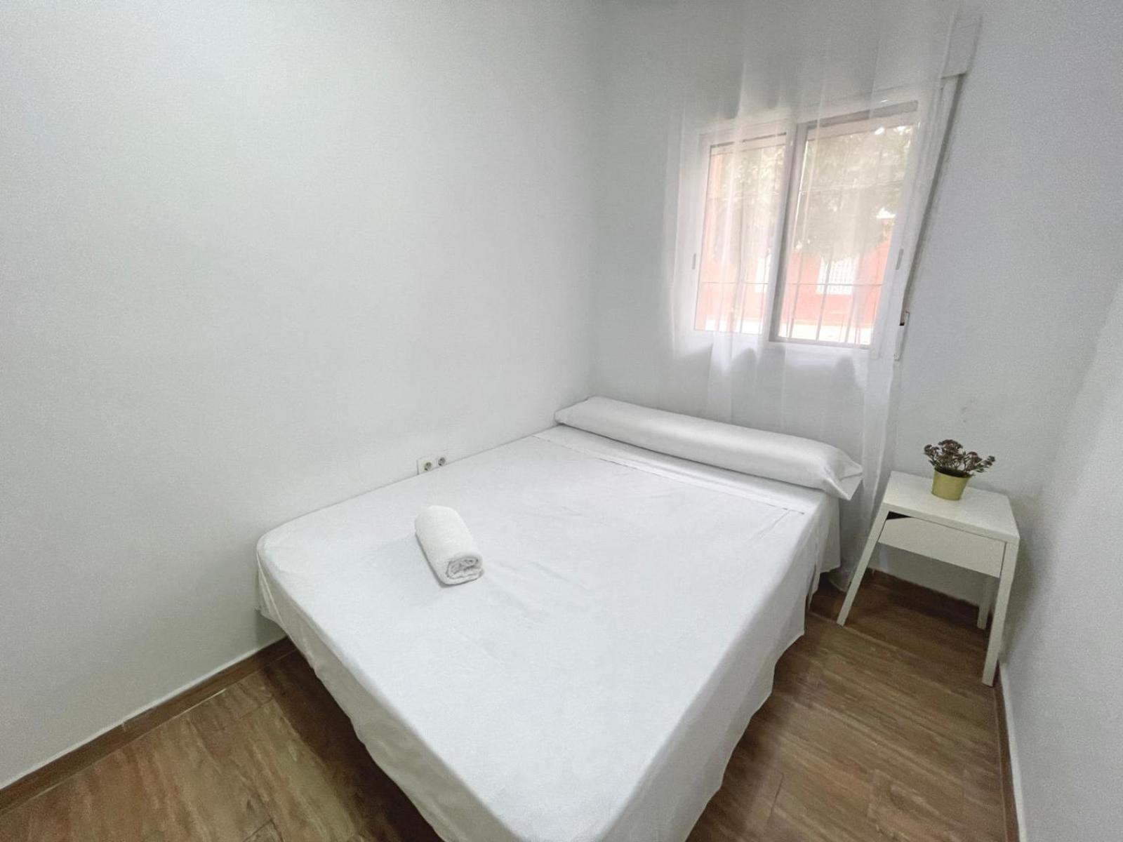 Triana Roomable Apartamento