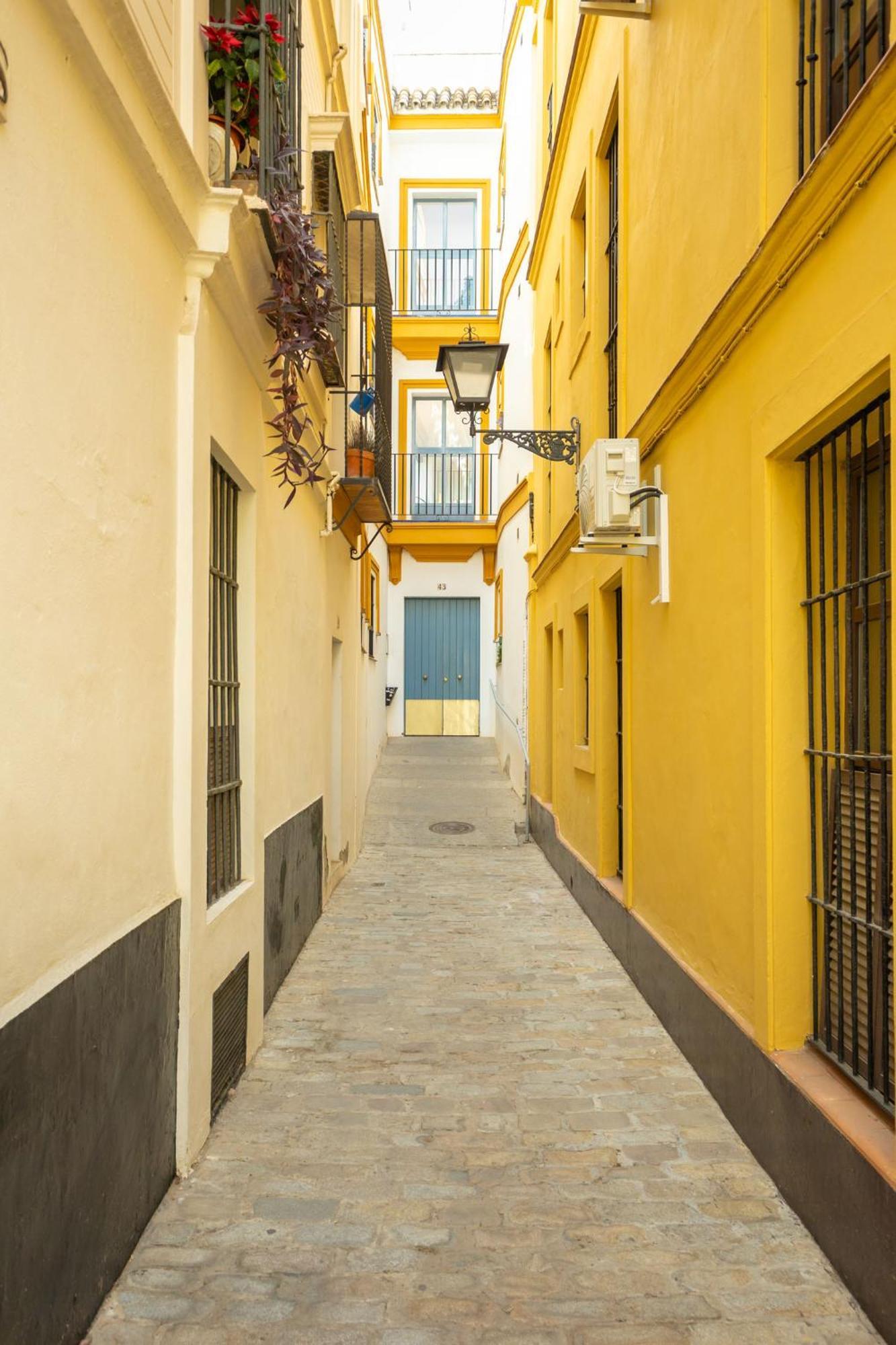 Imperial By Valcambre Seville