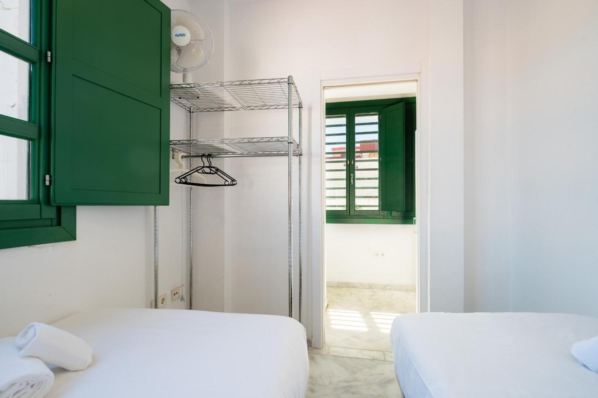Penthouse Con Terraza- 2d 2b- Triana * Seville