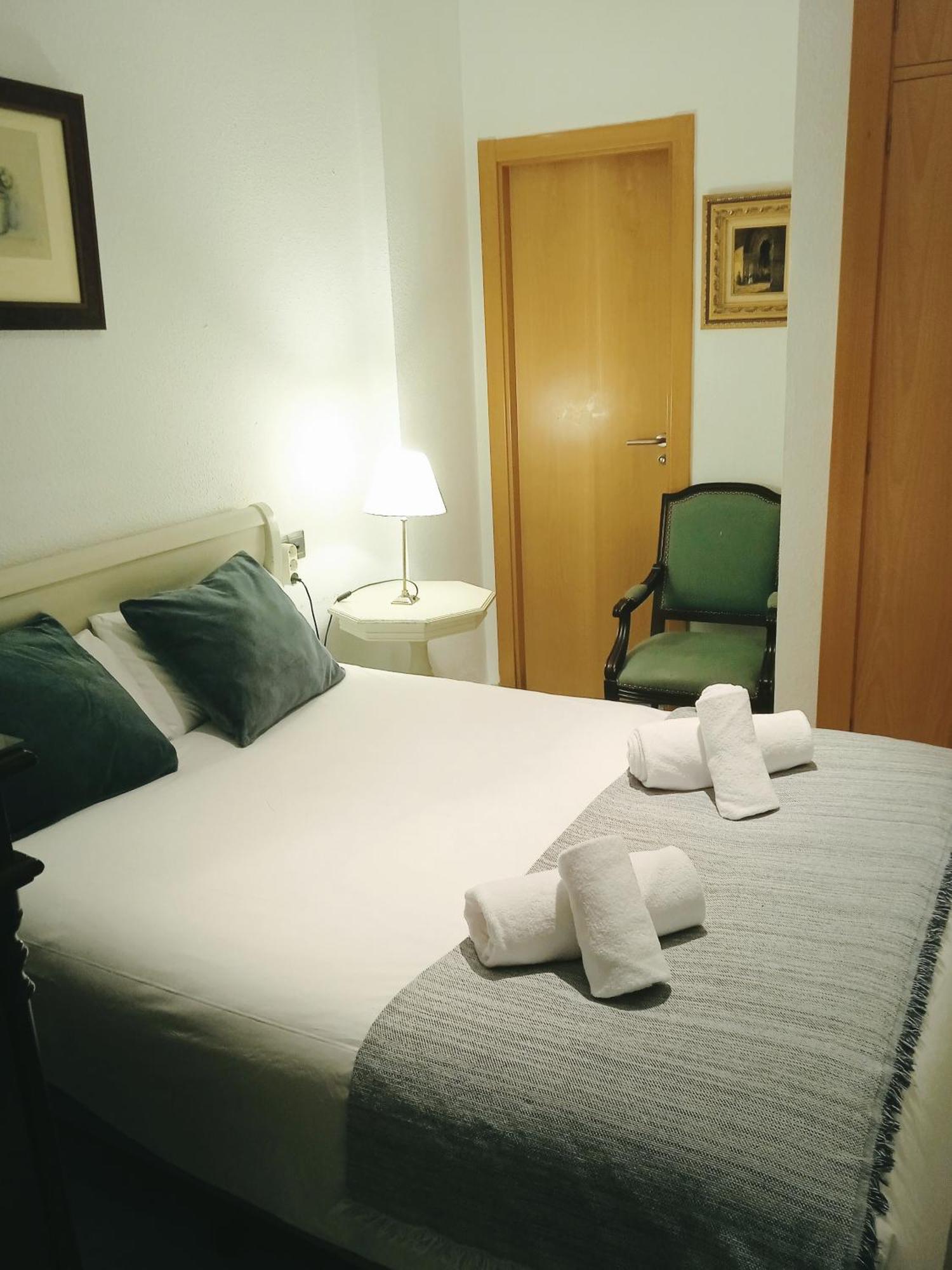 Apartamento Con Encanto Muy Centrico En Pilatos Ideal Pareja