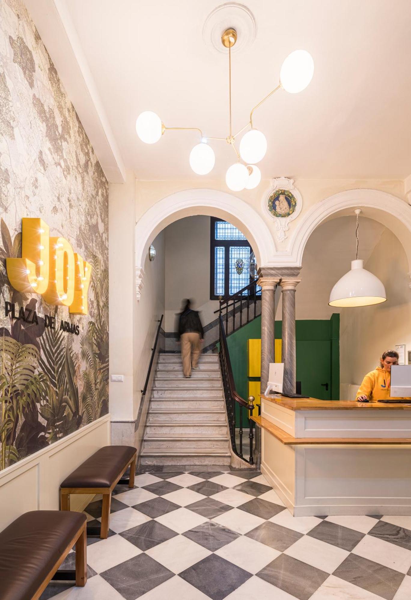 Joy Plaza De Armas Hostel Seville