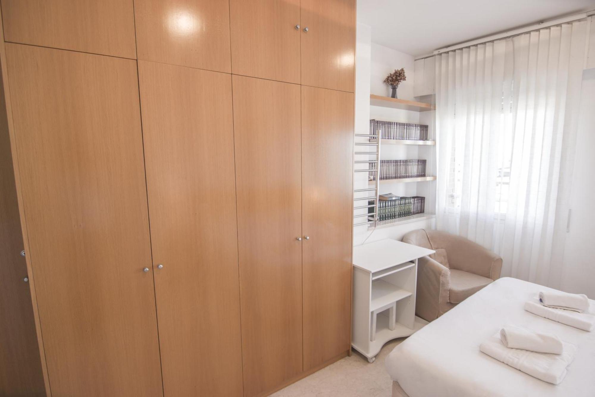 Apartamento Rentalsevilla Confortable Cerca Del Barrio De Santa Cruz