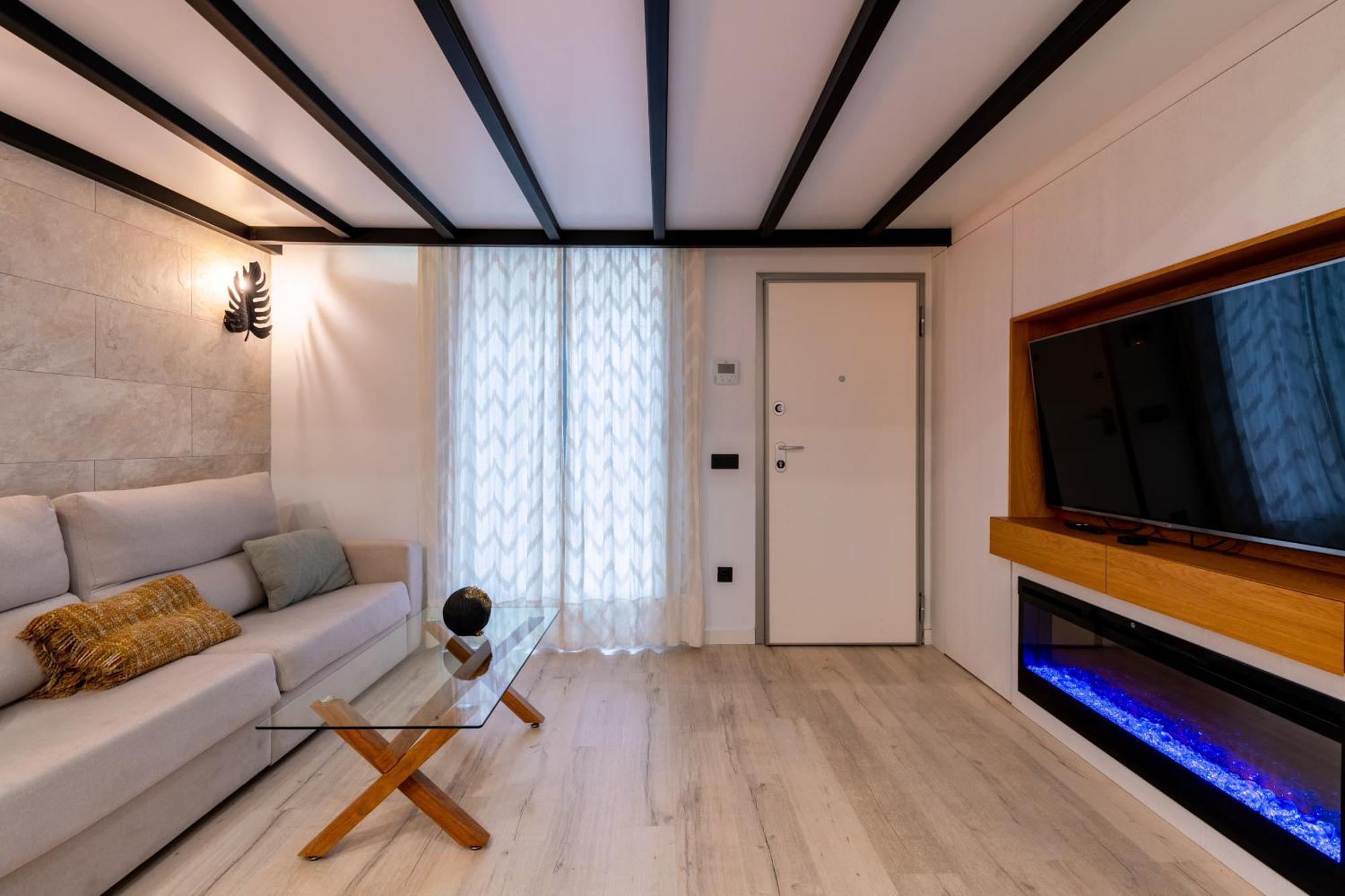 Komodo Goyeneta - Duplex With Pool & Patio. * Seville